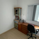 Apartamento no Condomínio Parque dos Manacás.