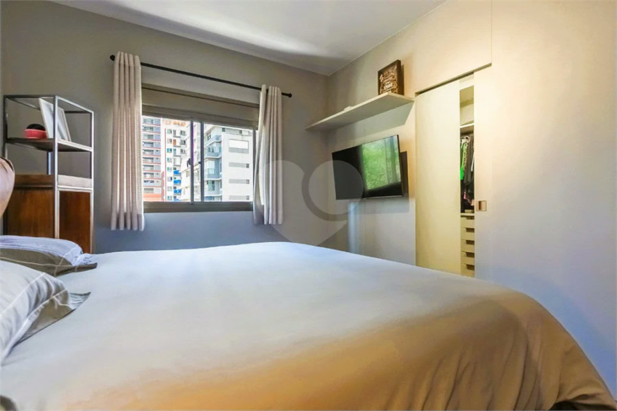 Vila Clementino - Apartamento reformado | 186 m² | 3 suítes | 3 vagas livres