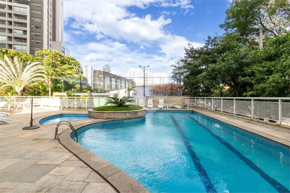 Vila Clementino - 161 m² | 2 dormitórios, com possibilidade de 3 | suíte master | 3 vagas | depósito