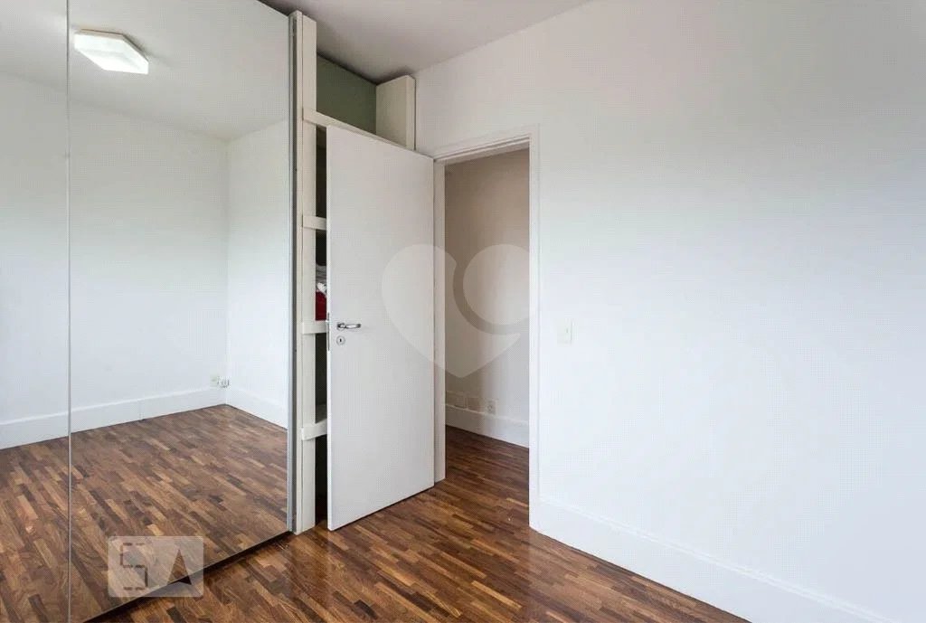Apartamento à venda com 3 quartos, sendo 1 suíte, em Brooklin, São Paulo, SP