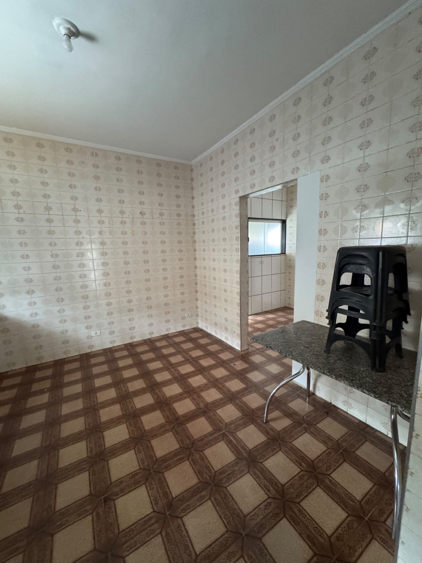 Casa para alugar com 3 quartos, sendo 1 suíte,  em Santos Dumont, Três Lagoas, MS