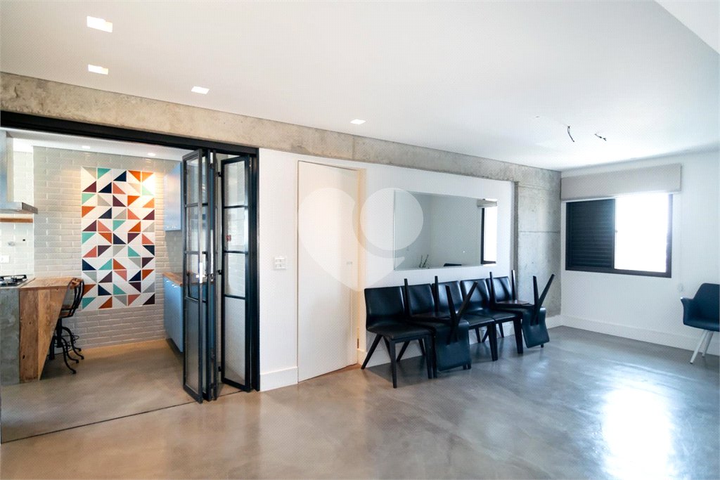 Apartamento à venda com 2 quartos, sendo 1 suíte, em Campo Belo, São Paulo, SP