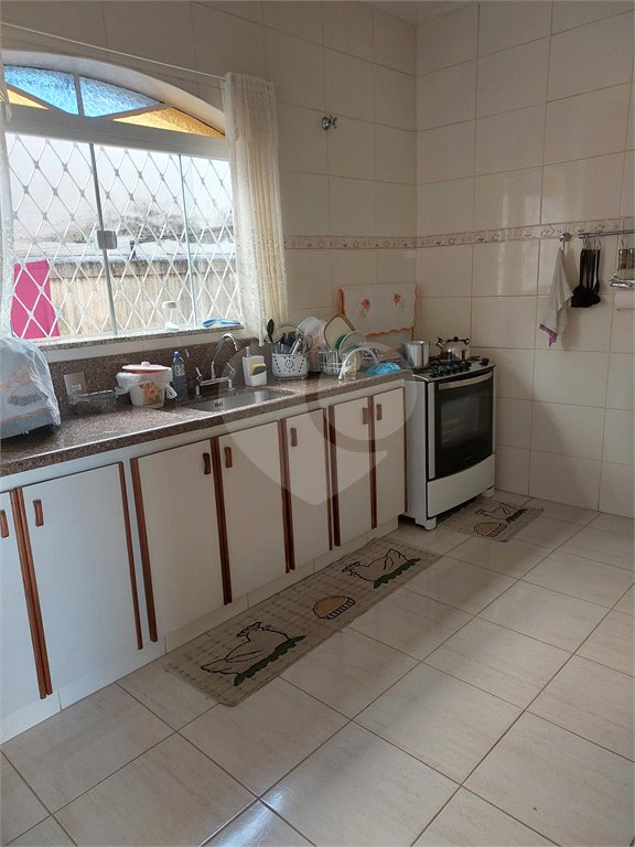 Casa Térrea à venda com 4 quartos, sendo 2 suítes,  em Vila Esperia ou Giglio, Atibaia, SP