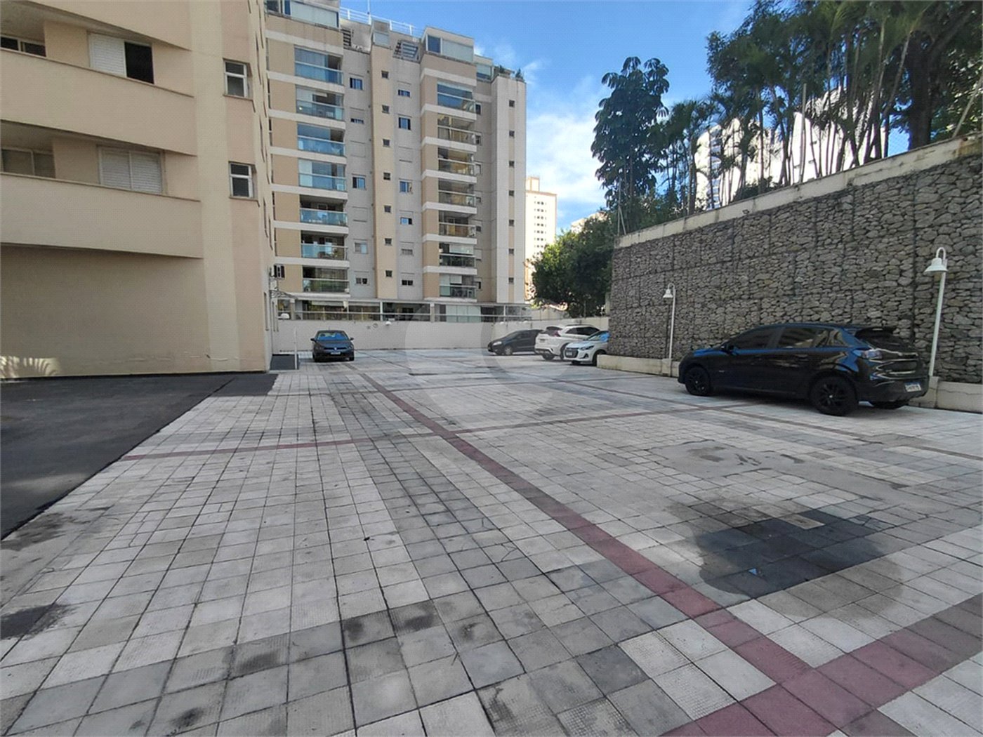 Apartamento para alugar com 2 quartos, sendo 1 suíte, em Vila Pompéia, São Paulo, SP