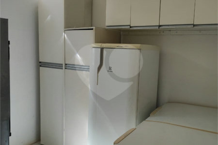 Chácara à venda com 10 quartos, sendo 2 suítes, em Mombaça, São Roque, SP