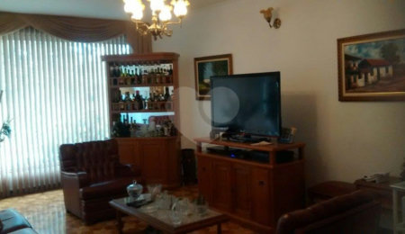 Casa Térrea à venda com 4 quartos, sendo 1 suíte,  em Vila Maria, São Paulo, SP