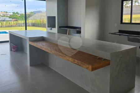 Casa à venda com 3 suítes no condomínio Village Ipanema 2, Araçoiaba da Serra - SP
