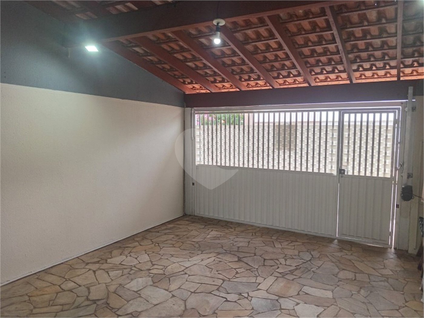 Casa Térrea à venda com 2 quartos em Vila Avaí, Indaiatuba, SP