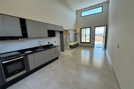 Casa à venda com 3 quartos, sendo 1 suíte, em Vila Progresso, Itapetininga, SP