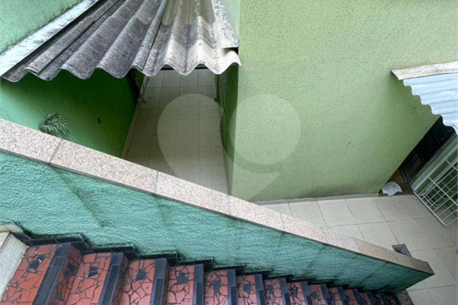 Sobrado à venda com 5 quartos, sendo 1 suíte,  em Vila Gustavo, São Paulo, SP