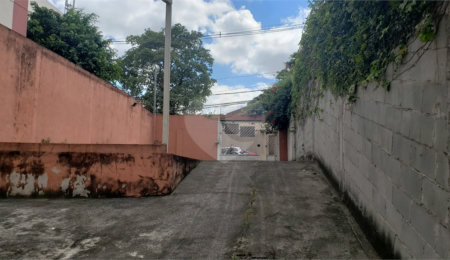 Sobrado à venda ou para alugar com 4 quartos em Brooklin Velho, São Paulo, SP
