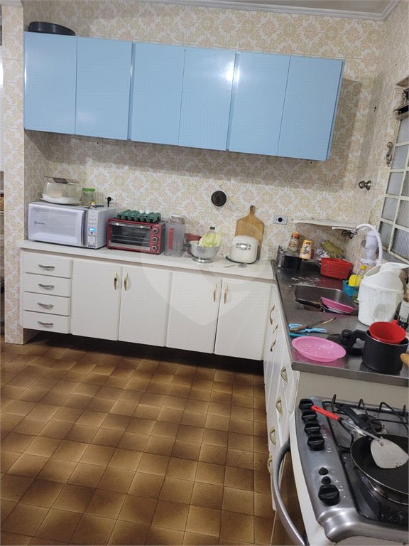 Sobrado à venda com 3 quartos em Vila Marari, São Paulo, SP