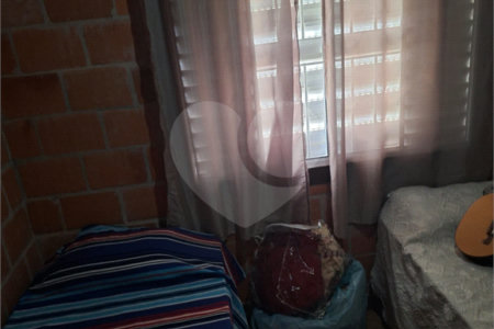 Casa em condomínio à venda com 3 quartos, sendo 1 suíte,  no Centro, Bom Jesus dos Perdões, SP