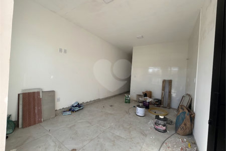 Casa de Vila à venda com 2 quartos em Jardim Santa Marta, Sorocaba, SP