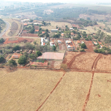 Terreno à venda no Centro, Cravinhos, SP