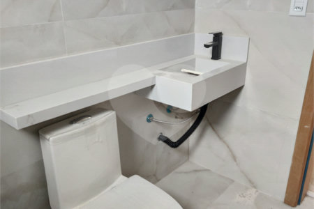 Casa à venda com 3 suítes no condomínio Aruã Brisas, Mogi das Cruzes - SP