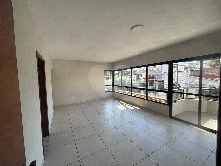 Apartamento à venda com 3 quartos em Vila Virgínia, Jundiaí, SP