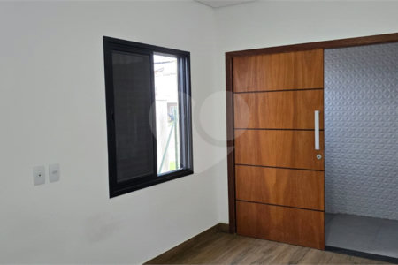 Casa à venda com 3 suítes em Jardim Nova América, Louveira, SP