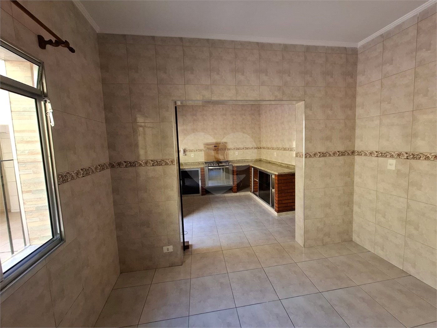 Sobrado à venda com 3 quartos no Brasilândia, São Paulo, SP