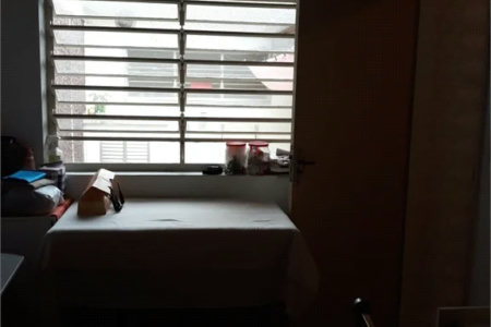 Casa à venda com 2 quartos, sendo 1 suíte, em Vila Anastácio, São Paulo, SP