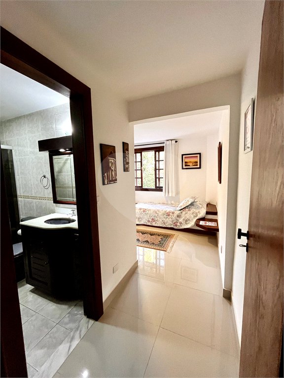Casa à venda com 6 quartos, sendo 5 suítes,  em Alto de Búzios, Armação dos Búzios, RJ