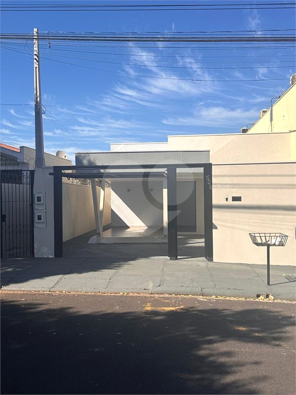 Casa à venda com 4 quartos em Vila Cidade Industrial (vila Xavier), Araraquara, SP