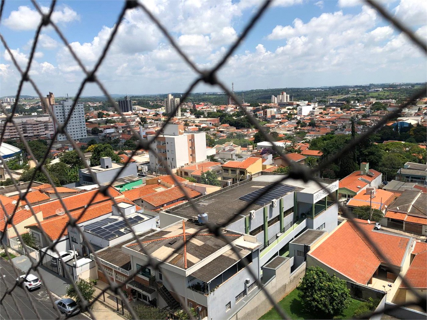 Apartamento à venda com 4 suítes em Vila Henrique, Salto, SP