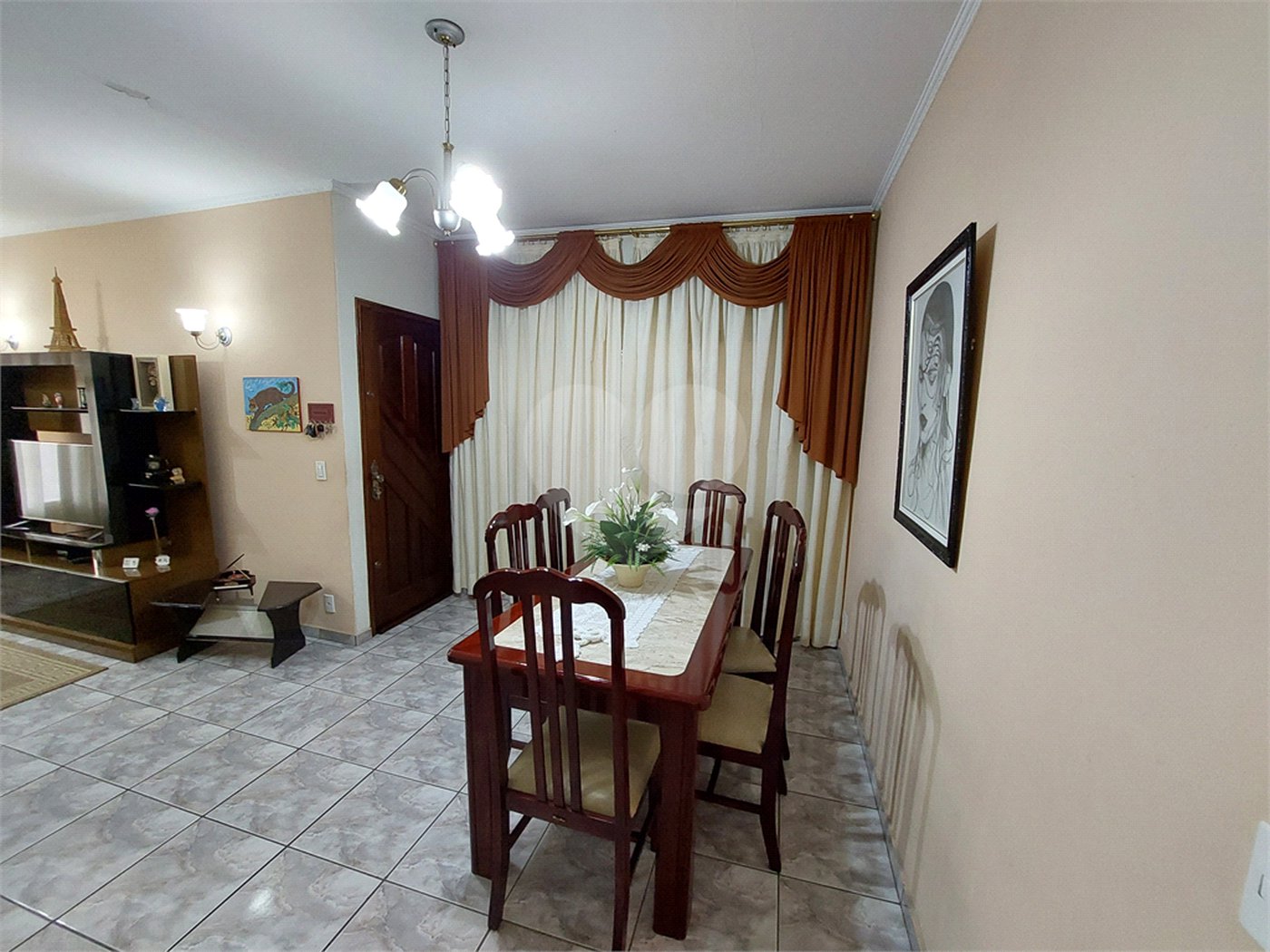 Sobrado à venda com 6 quartos, sendo 2 suítes, em Jardim São Paulo(zona Norte), São Paulo, SP