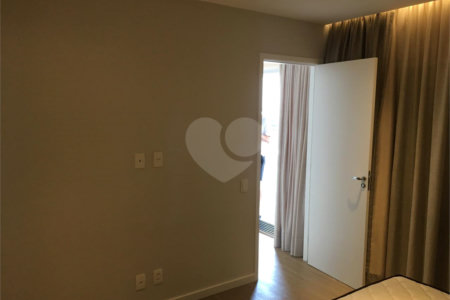 Apartamento à venda com 1 suíte em Vila Olímpia, São Paulo, SP