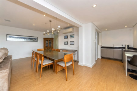 Apartamento à venda com 4 quartos, sendo 3 suítes, em Chácara Santo Antônio (zona Sul), São Paulo, SP