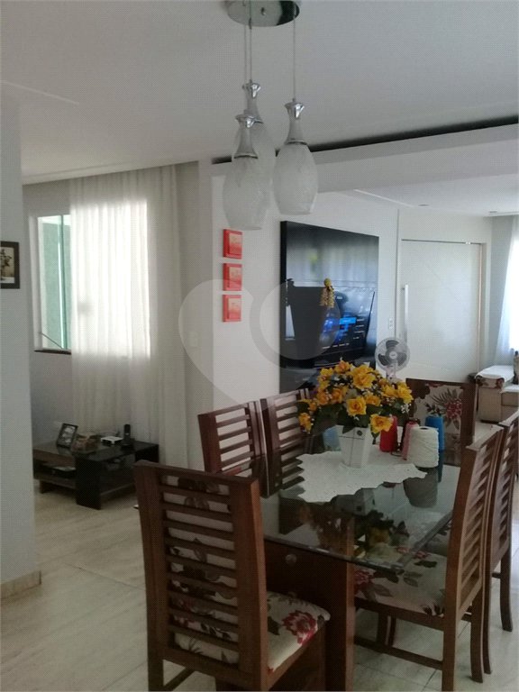 Sobrado à venda com 3 suítes em Tremembé, São Paulo, SP