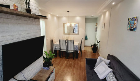 Apartamento à venda com 3 quartos, sendo 1 suíte, em Vila Isa, São Paulo, SP