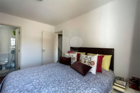 Apartamento à venda com 2 quartos, sendo 1 suíte, em Vila Nova Conceição, São Paulo, SP
