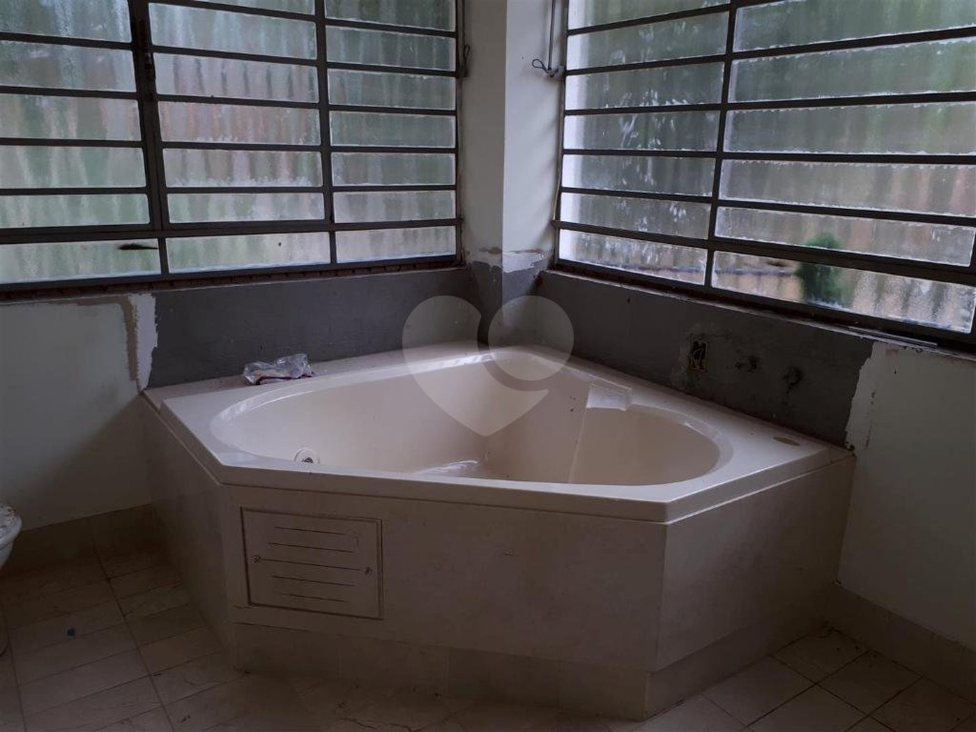Sobrado à venda com 3 quartos, sendo 1 suíte,  em Brooklin Paulista, São Paulo, SP