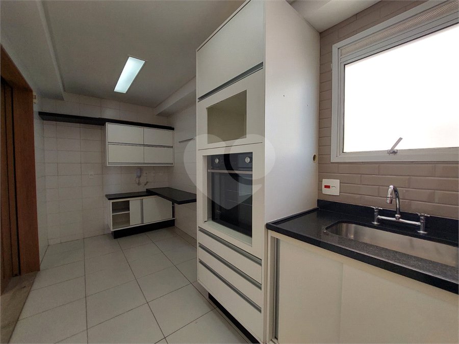 Apartamento à venda com 3 quartos, sendo 1 suíte, em Vila Leopoldina, São Paulo, SP