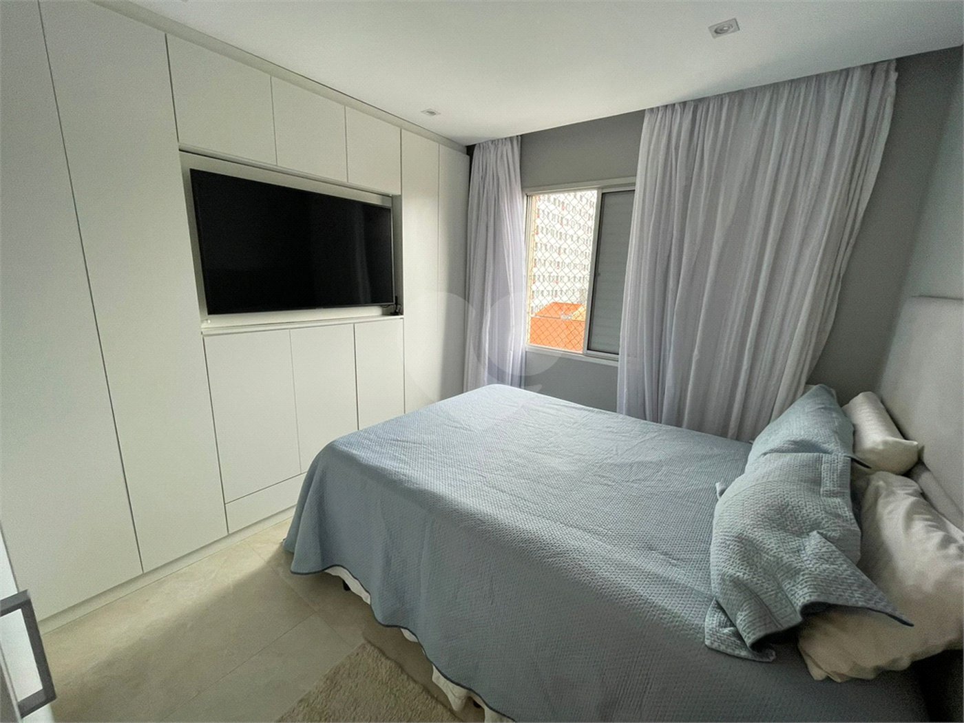 Apartamento à venda com 2 quartos em Vila Pereira Barreto, São Paulo, SP
