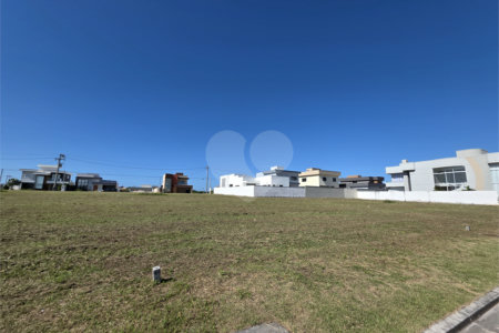 Terreno à venda em Ogiva, Cabo Frio, RJ