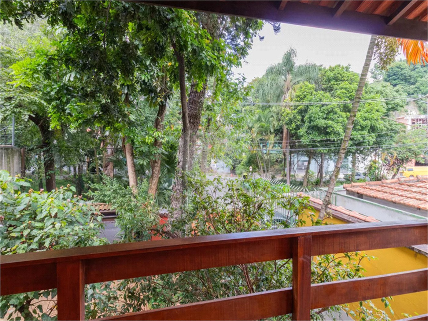 Casa à venda com 3 quartos, sendo 1 suíte,  em Alto da Lapa, São Paulo, SP