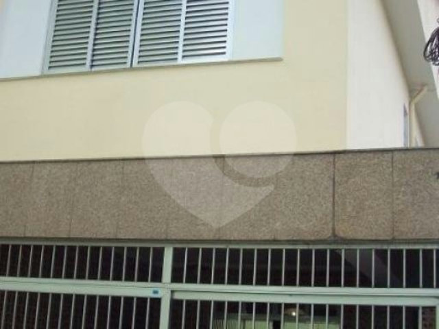 Sobrado à venda com 3 quartos, sendo 1 suíte,  em Vila Maria, São Paulo, SP