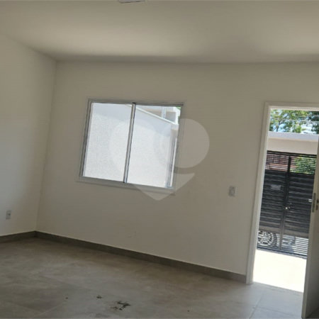 Casa à venda com 2 suítes em Jardim Pinheiros, São Paulo, SP