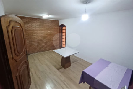 Casa à venda com 2 quartos, sendo 1 suíte, em Jardim Franca, São Paulo, SP