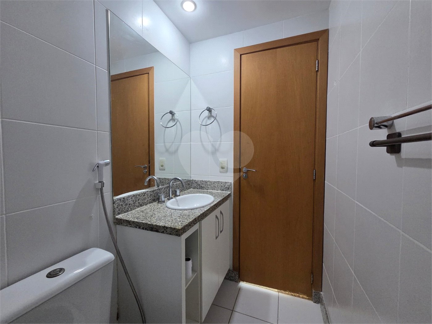 Cobertura à venda ou para alugar com 4 quartos, sendo 1 suíte,  em Tijuca, Rio de Janeiro, RJ