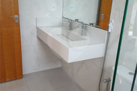 Casa à venda ou para alugar com 3 suítes no condomínio Residencial Viena, Indaiatuba - SP