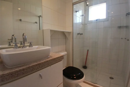 Cobertura à venda com 4 quartos, sendo 3 suítes,  em Cidade São Francisco, São Paulo, SP