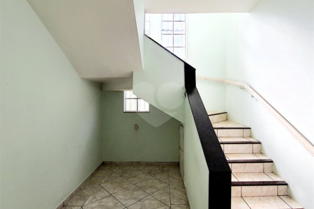 Sobrado à venda com 4 quartos, sendo 1 suíte, no Centro, Ribeirão Preto, SP