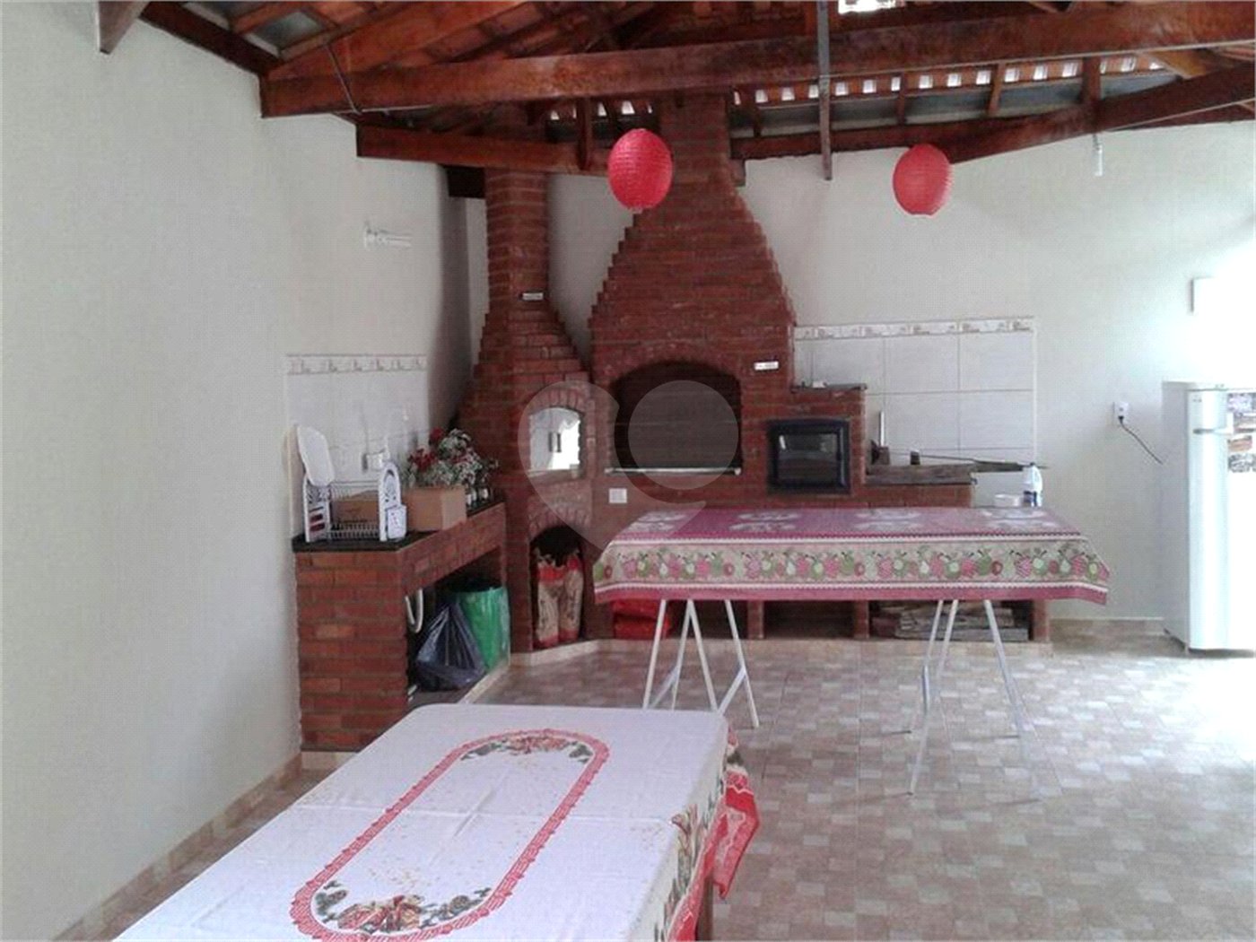 Casa à venda com 4 quartos, sendo 2 suítes, em Loteamento Jardim Parque das Palmeiras, Serra Negra, SP