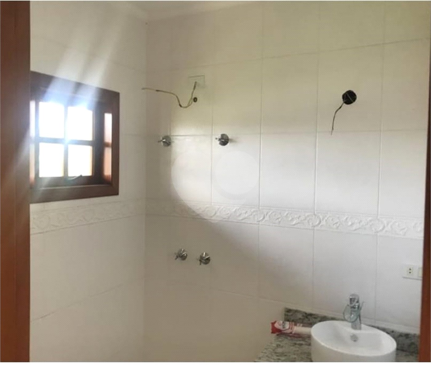 Casa à venda com 4 suítes em Nova Gardênia, Atibaia, SP