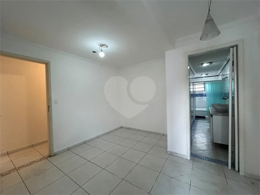 Sobrado à venda com 4 quartos, sendo 2 suítes, em Limão, São Paulo, SP