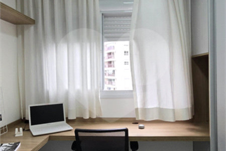 Apartamento à venda com 2 quartos, sendo 1 suíte, em Vila Andrade, São Paulo, SP