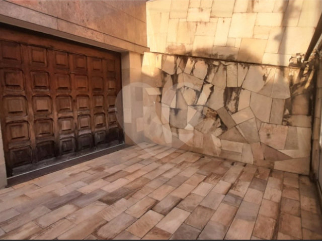 Sobrado à venda com 5 quartos, sendo 1 suíte,  em Vila Rosália, Guarulhos, SP